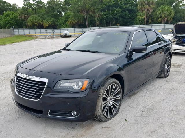 2C3CCABG2DH533073 - 2013 CHRYSLER 300 S BLACK photo 2