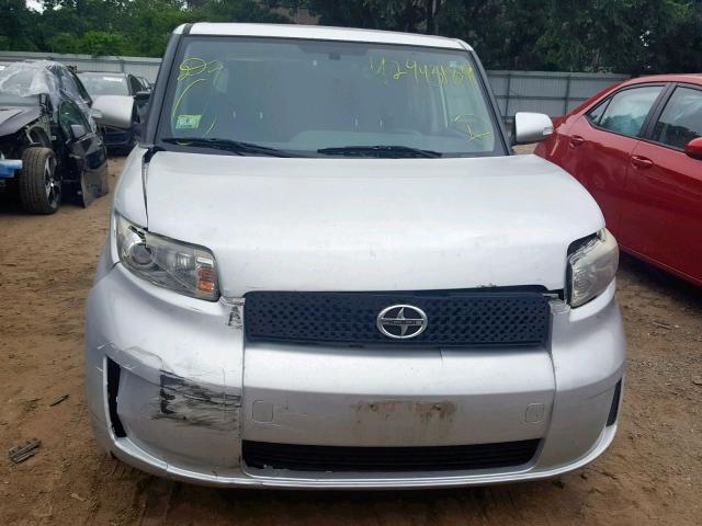 JTLKE50E381032339 - 2008 TOYOTA SCION XB 银色 照片 9