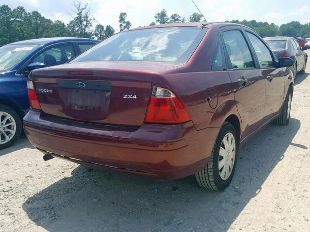 1FAFP34N86W195466 - 2006 FORD FOCUS ZX4 MAROON photo 4