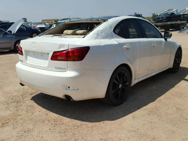 JTHBE262362000164 - 2006 LEXUS IS 350 WHITE photo 4