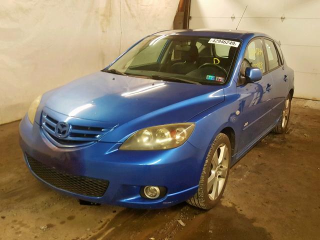 JM1BK343441190023 - 2004 MAZDA 3 HATCHBAC BLUE photo 2