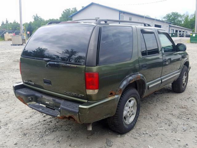 1GNDT13W112107747 - 2001 CHEVROLET BLAZER GREEN photo 4