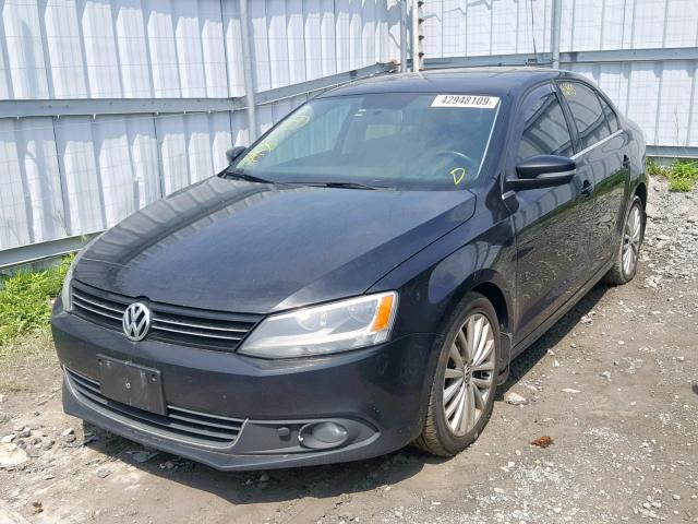 3VWLL7AJ3CM060423 - 2012 VOLKSWAGEN JETTA TDI BLACK photo 2