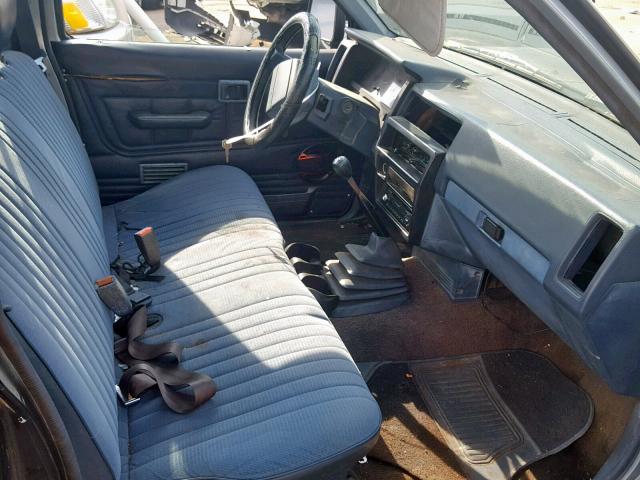 1N6SD11S9LC359995 - 1990 NISSAN D21 SHORT BLACK photo 5