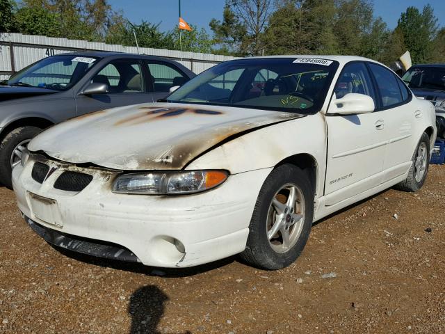 1G2WP52K63F145616 - 2003 PONTIAC GRAND PRIX WHITE photo 2