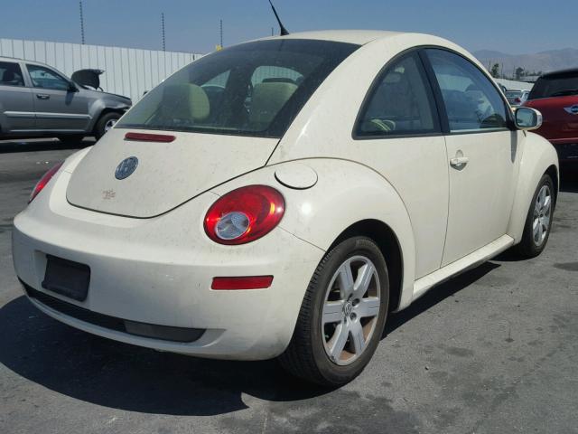 3VWRW31C77M519986 - 2007 VOLKSWAGEN NEW BEETLE CREAM photo 4