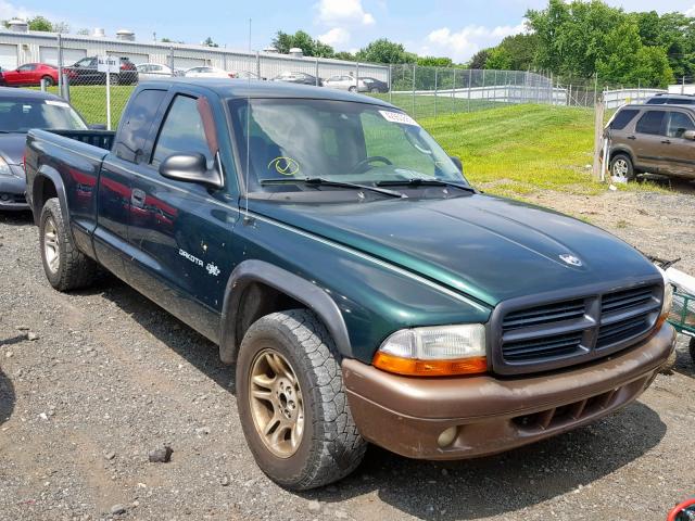 1B7GL12X12S603679 - 2002 DODGE DAKOTA BAS GREEN photo 1