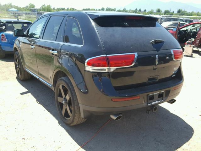 2LMDJ8JK0BBJ16622 - 2011 LINCOLN MKX BLACK photo 3