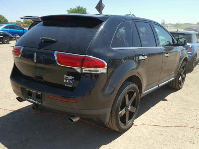 2LMDJ8JK0BBJ16622 - 2011 LINCOLN MKX BLACK photo 4