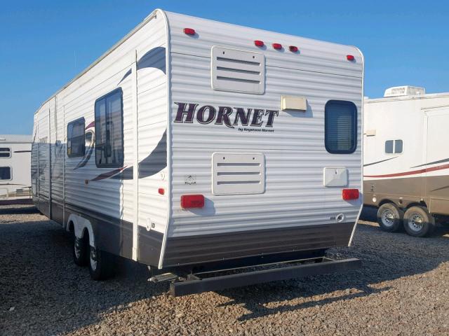 4YDT30R20A7201699 - 2010 KEYSTONE HORNET WHITE photo 3