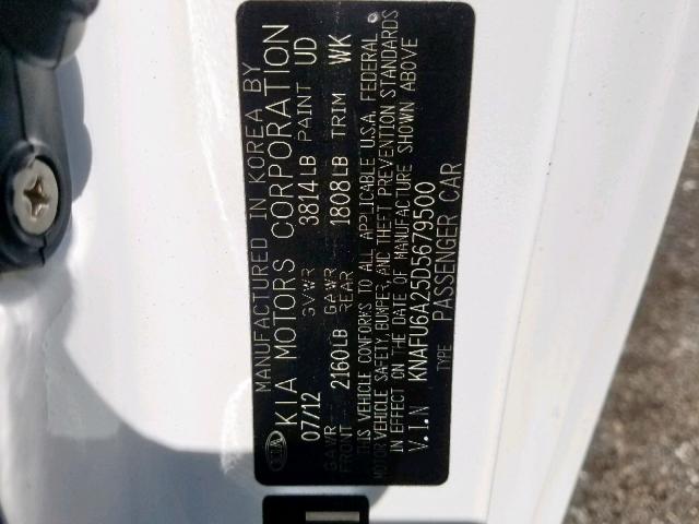 KNAFU6A25D5679500 - 2013 KIA FORTE EX WHITE photo 10