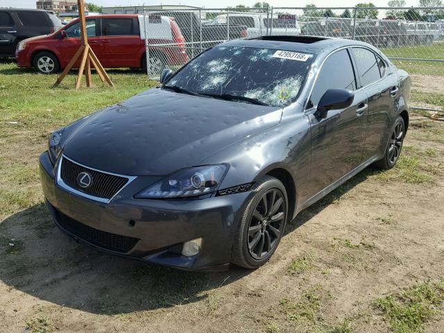 JTHCK262675015058 - 2007 LEXUS IS 250 GRAY photo 2