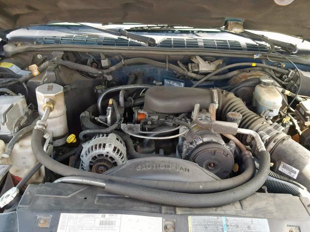 1GNDT13W42K108909 - 2002 CHEVROLET BLAZER BLUE photo 7