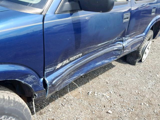 1GNDT13W42K108909 - 2002 CHEVROLET BLAZER BLUE photo 9