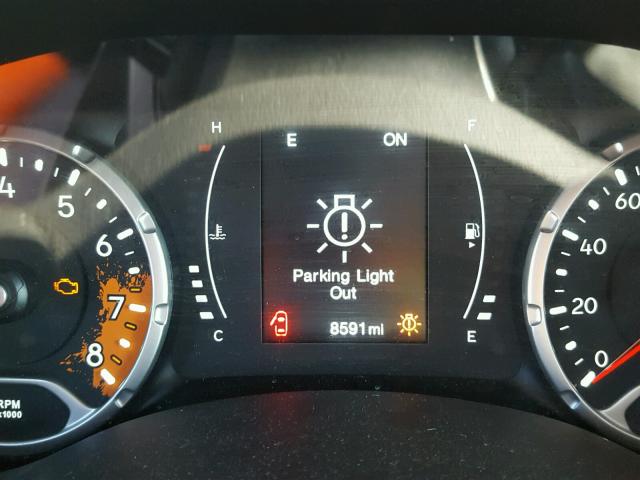 ZACCJAAH9HPF17713 - 2017 JEEP RENEGADE S წითელი ფოტო 8