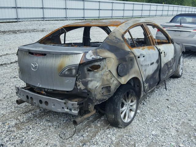 JM1BL1W52B1363003 - 2011 MAZDA 3 S BURN photo 4