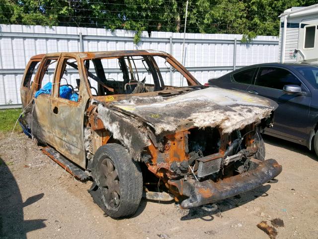 5LMFU285X6LJ23718 - 2006 LINCOLN NAVIGATOR WHITE photo 1