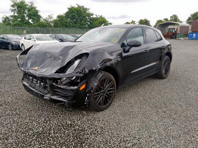 WP1AA2A58JLB15113 - 2018 PORSCHE MACAN BLACK photo 2