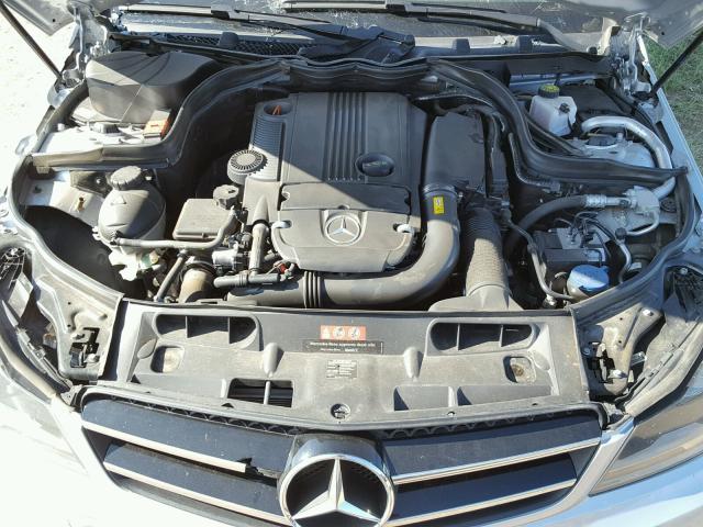 WDDGJ4HB5EG224524 - 2014 MERCEDES-BENZ C 250 GRAY photo 7