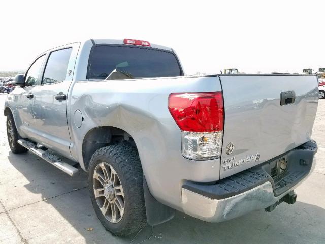 5TFEM5F16CX051487 - 2012 TOYOTA TUNDRA CRE SILVER photo 3