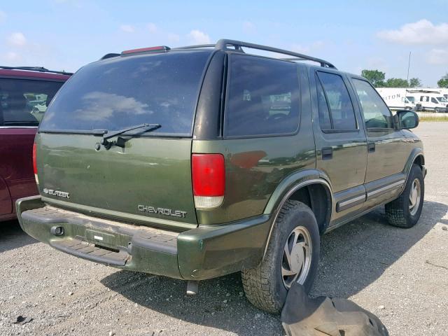 1GNDT13W51K232363 - 2001 CHEVROLET BLAZER GREEN photo 4