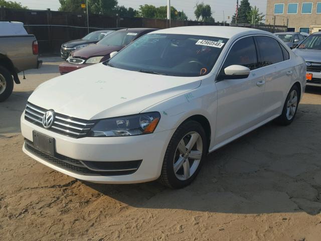 1VWBS7A36EC062011 - 2014 VOLKSWAGEN PASSAT SE WHITE photo 2