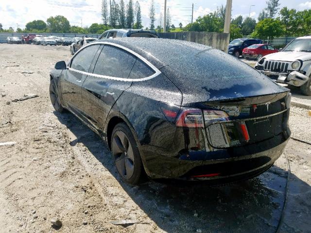 5YJ3E1EA6JF152485 - 2018 TESLA MODEL 3 BLACK photo 3