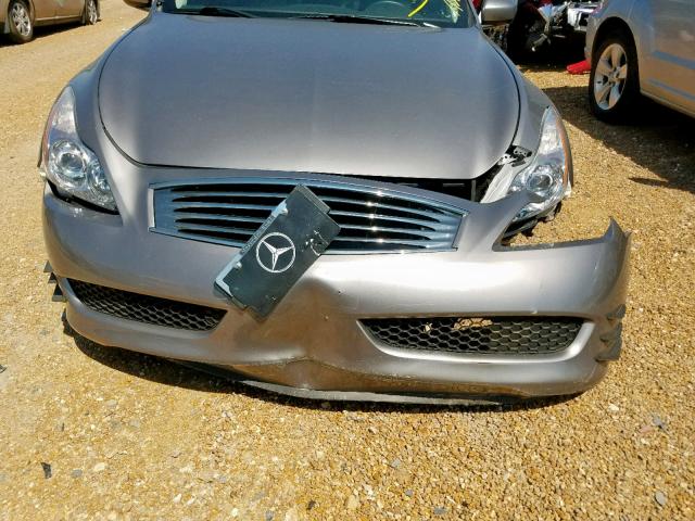 JNKCV64F89M651896 - 2009 INFINITI G37 SILVER photo 9