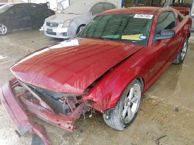 1ZVFT82HX75223272 - 2007 FORD MUSTANG GT RED photo 2