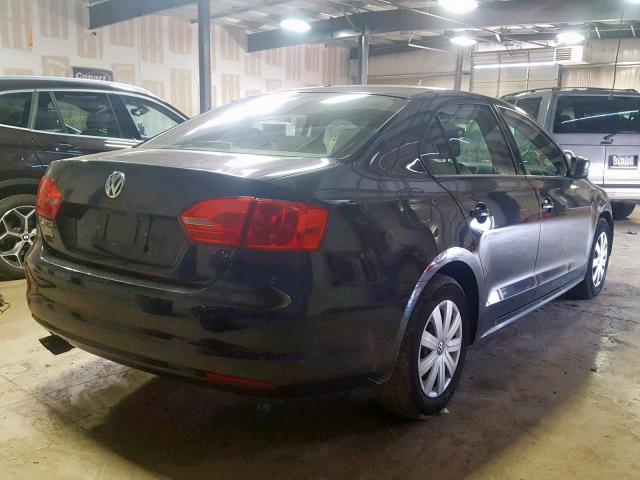 3VW2K7AJ0DM368357 - 2013 VOLKSWAGEN JETTA BASE BLACK photo 4