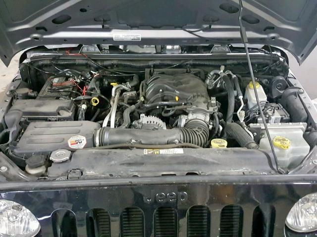 1C4AJWAG1FL757545 - 2015 JEEP WRANGLER S ნაცრისფერი ფოტო 7