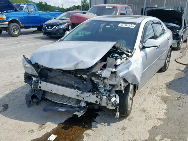1G1ZC5E01CF310768 - 2012 CHEVROLET MALIBU 1LT SILVER photo 2