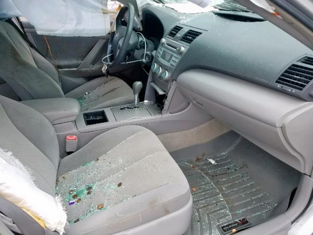 4T1BE46K28U247563 - 2008 TOYOTA CAMRY CE SILVER photo 5