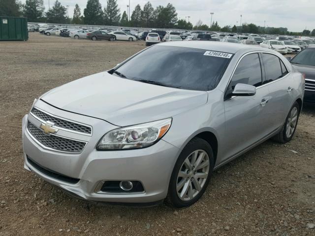 1G11H5SA3DF174639 - 2013 CHEVROLET MALIBU LTZ SILVER photo 2