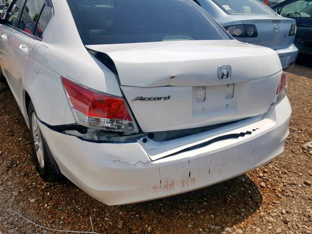 1HGCP2F47AA029037 - 2010 HONDA ACCORD LXP WHITE photo 9