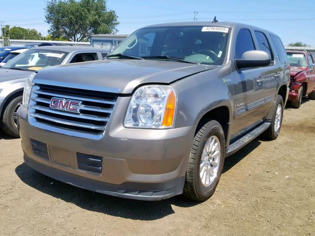 1GKFC13558R220941 - 2008 GMC YUKON HYBR GOLD photo 2