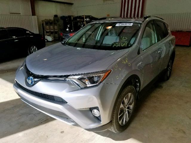 JTMRJREVXHD122169 - 2017 TOYOTA RAV4 HV LE SILVER photo 2