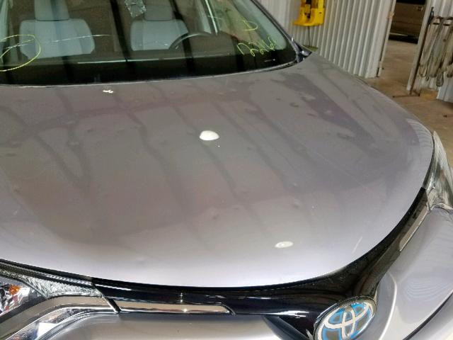 JTMRJREVXHD122169 - 2017 TOYOTA RAV4 HV LE SILVER photo 9