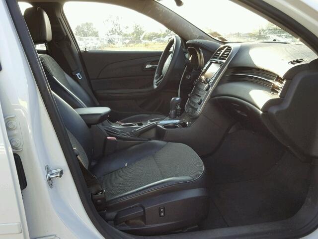 1G11C5SL9FU136735 - 2015 CHEVROLET MALIBU 1LT Ақ фото 5