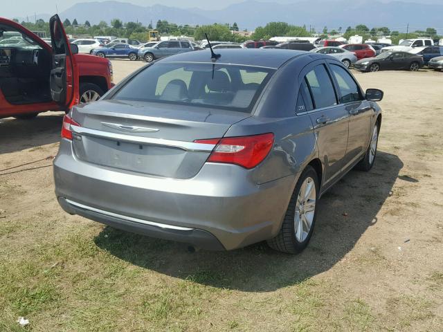 1C3CCBAB5DN761555 - 2013 CHRYSLER 200 LX GRAY photo 4