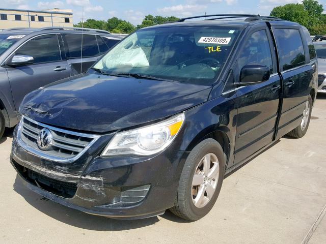 2V8HW34149R554641 - 2009 VOLKSWAGEN ROUTAN SE BLACK photo 2