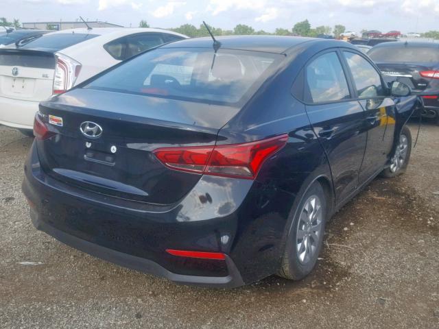 3KPC24A35KE040382 - 2019 HYUNDAI ACCENT SE BLACK photo 4