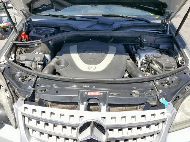 4JGBB72E08A384996 - 2008 MERCEDES-BENZ ML 550 SILVER photo 7