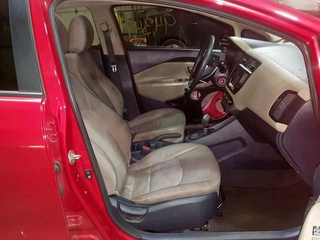 KNADM4A32F6489803 - 2015 KIA RIO LX RED photo 5