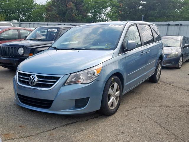 2V8HW34139R559345 - 2009 VOLKSWAGEN ROUTAN SE BLUE photo 2