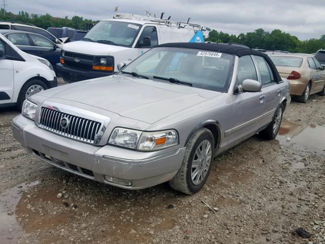 2MEFM74V18X643949 - 2008 MERCURY GRAND MARQ SILVER photo 2