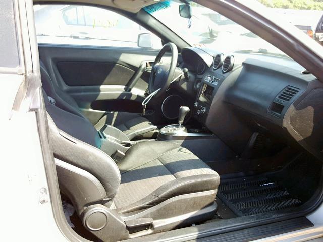 KMHHM66D08U281690 - 2008 HYUNDAI TIBURON GS SILVER photo 5