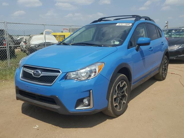 JF2GPABC0HH266589 - 2017 SUBARU CROSSTREK BLUE photo 2