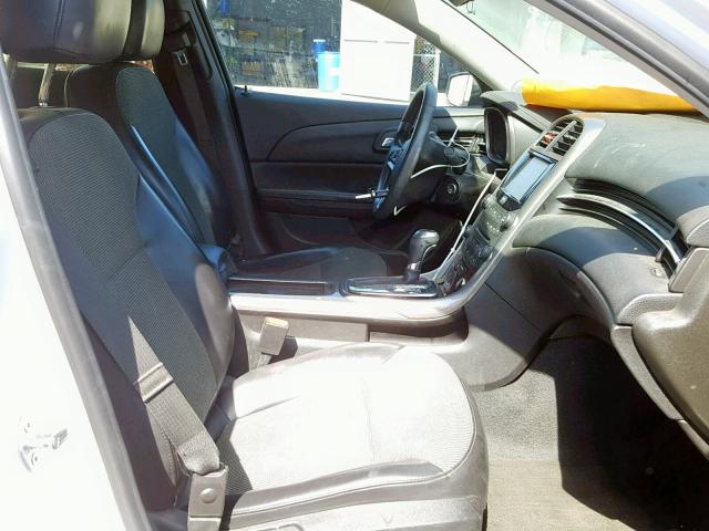 1G11C5SA6DF330140 - 2013 CHEVROLET MALIBU 1LT WHITE photo 5
