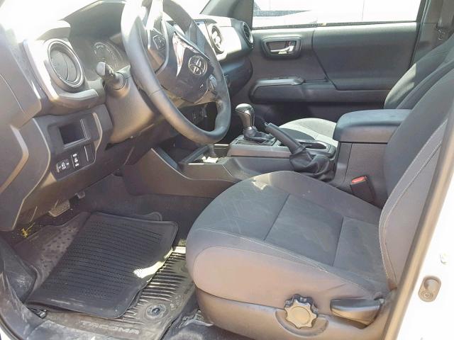 3TMAZ5CN7GM004200 - 2016 TOYOTA TACOMA DOU WHITE photo 5